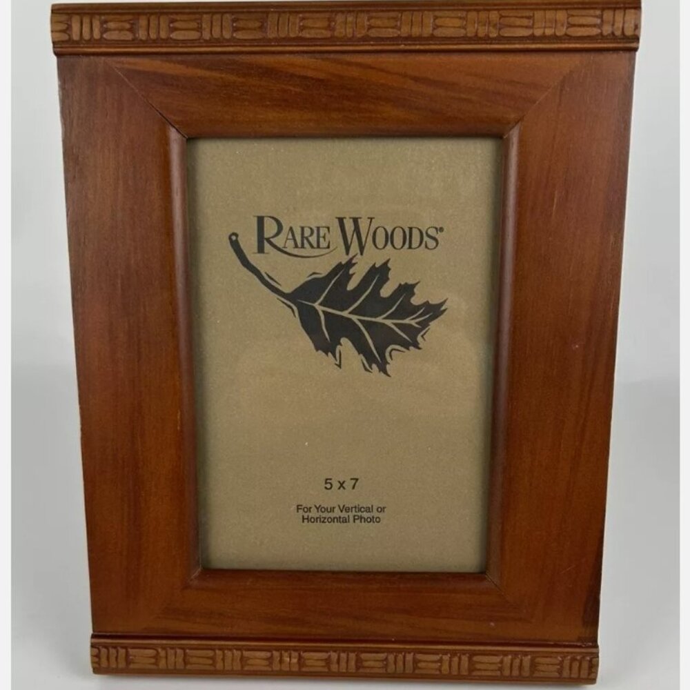 Vintage Rare Woods 5" X 7" Brown Wooden Picture Frame Thatched Ornate Design